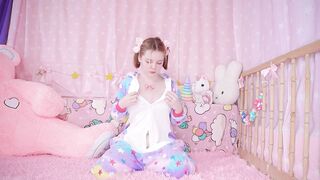 Con riêng của vợ và dượng loạn luân 3