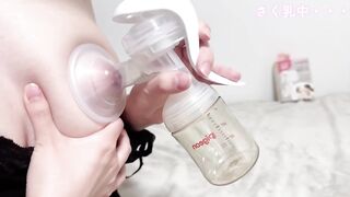 Bán hàng phải thế này, Gái Xinh Live Sex Bán hàng vắt sữa ở vú trên live stream