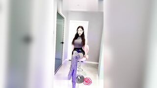 gái xinh tập nhảy tiktok 2