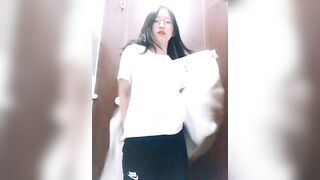abum bán quạt của bé học sinh loli kính cận xinh dâm em có cả - phần 19