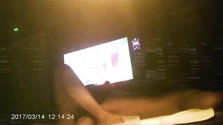 Đi massage đặt cam quay lén rồi gạ đụ nhân viên