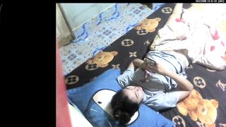 Quay lén, Em HS Lớp 11 Ở nhà xem sex móc lồn thủ dâm