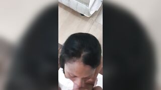Nhà có con mụ MBBG ô sin dâm nên có bồn chứa  tinh hàng ngày