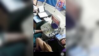MBBG đi khám lồn