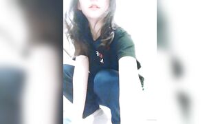 bé học sinh loli mặt cute nứng lồn thủ dâm bất chấp - phần 28