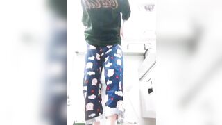 bé học sinh loli mặt cute nứng lồn thủ dâm bất chấp - phần 29