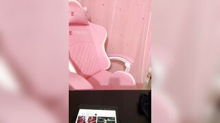 Em teen Việt vú bự cực xinh show hàng full face dáng cực ngon lại còn nch ngọt nước 1