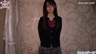 FC2-PPV-3077129 đụ em hs cấp 3 loli dễ thương