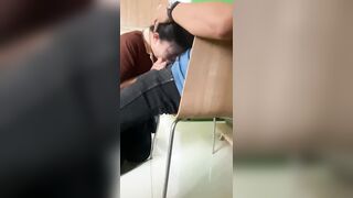 Giám đốc bắt em thư ký bú cu xong tăng lương cho phần 2