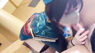 Có người yêu cosplay lúc nào cũng sướng được em bú cu trông nứng lắm