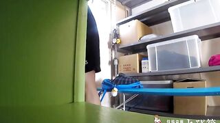 QUAY LÉN THẦY GIÁO TRANH THỦ ĐỊT HS