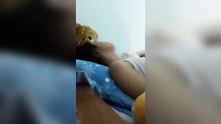 Xin đụ em họ gái non tơ 16 tuổi vì quá nứng cặc, nó cho đụ nhưng không cho quay mặt.