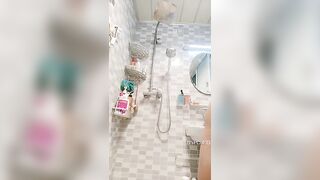 E TẮM SIÊU NGẦU