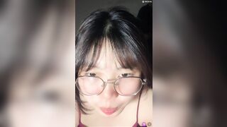 Bé YNhi em teen sinh viên hàng non dáng múp livetream show hàng kiếm thêm thu nhập p1