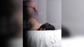 Khứa đầu trọc thịt sạch các e teen loli trg xóm,đến cả con riêng của vợ cũng bị đụ p9