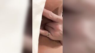 GẠ CON BẠN THÂN CHO XEM LỒN