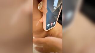 Em gái mặc đồng phục HỌC SINH nện và làm chuyện ấy trong phòng ngủ