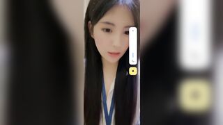 gái xinh livestream khỏa thân bán quạt #1