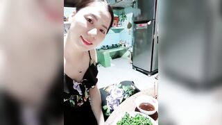 Em zai nào tự nguyện về Thông Cống cho Chị không.