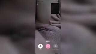 Gạ thủ dâm em rau quen qua mạng