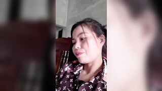 Chị bị bồ bỏ, có em Zai nào động viên Chị không