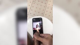 Sục trên video gái
