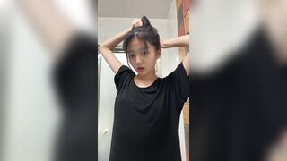 em gái hàn quốc mình dây  lồn múp live móc bím trong nhà tắm