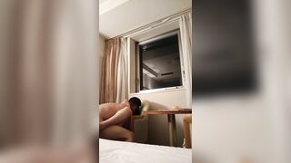 Vừa doggy vừa ngắm cảnh đêm