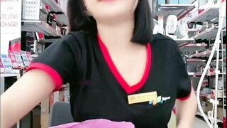 Như Quỳnh fpt gái xinh nhưng cái bím đầy lông