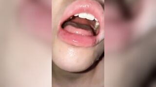 Tập cho em yêu thành slave