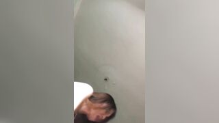 Chị công nhân xa chồng khát tình