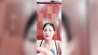 Phòng live show hàng xoa lồn của em idol tiktok Huỳnh Bảo Trân vú bự thật sự p4