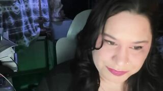Một con đĩ mập dâm đãng trên Ometv