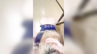 Huấn luyện chó cái vú bự,nắn vú và đánh mạnh vào nó,bắt bò theo liếm dái