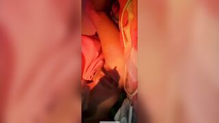 Thư Lê k10 lồn rỉ nước ướt hết cả nệm