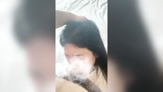 Gái xinh bú mút con cặc dâm đãng kích thích tự quay lại làm kỉ niệm