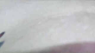 Bú lồn em gái đầu ti hung tợn