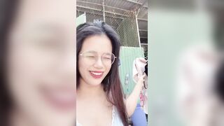 E gái Vu to Bị mất trộm quần Lót Lên mạng kêu cứu