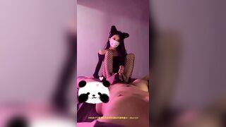 Đi bar say rượu, Bị e dancer lấy Chân Sục Cu Thủ dâm Sướng rên rỉ