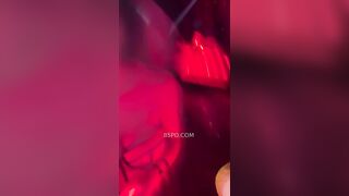 khéo mồm tí là lên bar chăn gái tẹt ga