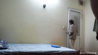 Full clips em học sinh bán diêm cho thằng tầu