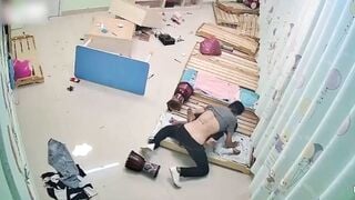 Toàn cảnh em gái bị tên trộm hiếp dâm