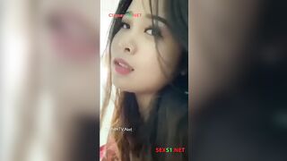 Bạn Thân ” Lại Đây Cho Sờ Tý Coi “