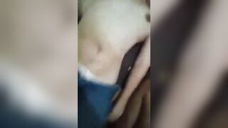 Sang phòng bạn thân ngủ nhờ bị nó đè ra địt cả đêm sướng tê cu