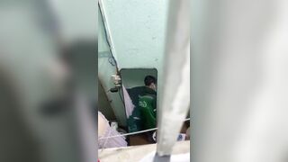 "Mẹ ơi, đừng đưa trai lạ về địt lén bố nữa mà"
