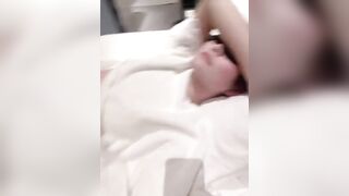 Nhân viên masage sờ lồn em khách mình dây hàng ngon