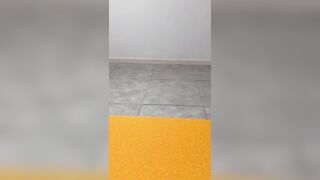 Nữ binh sĩ hàng ngon, đi phục vụ cấp trên