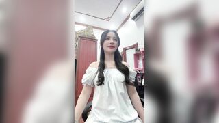 Gái Xinh, Ngon lên mạng dậy đạo lý