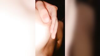 E học sinh Nửa đêm nứng lồn lọ mọ bóp vú xoa lồn