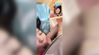 Nhỏ ngơ ngơ bú cak nghệ
